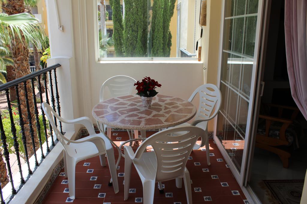 Aldea Del Mar Apartment Torrevieja Bagian luar foto