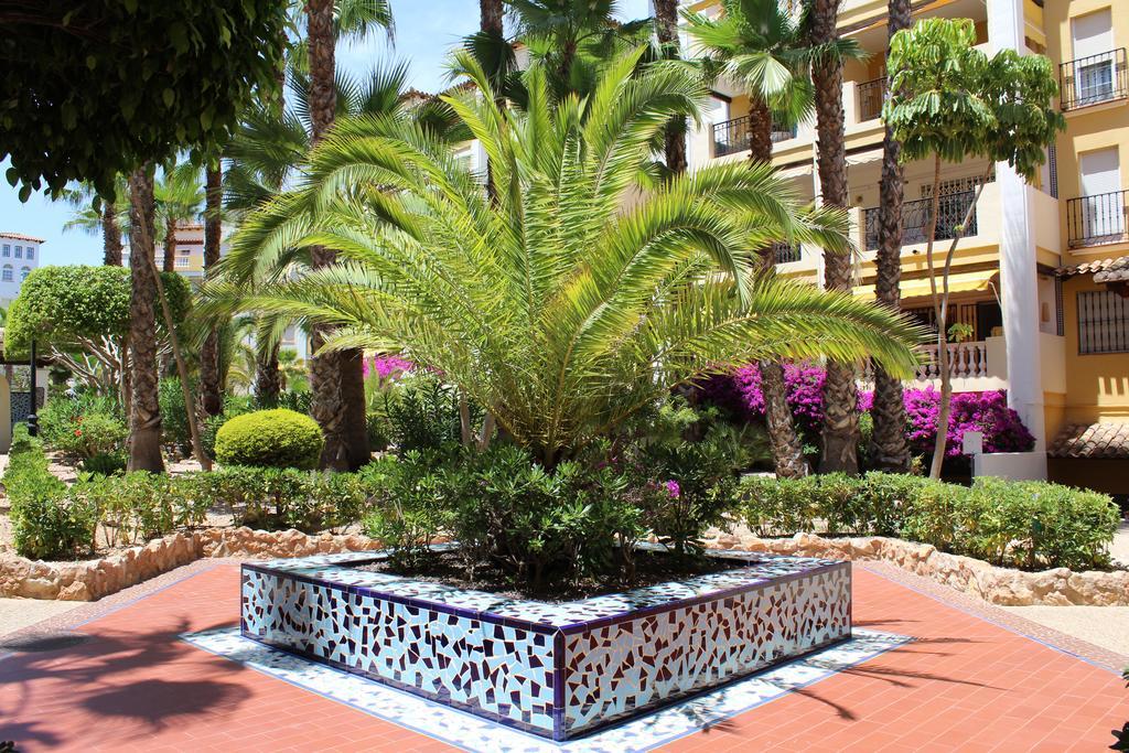 Aldea Del Mar Apartment Torrevieja Bagian luar foto